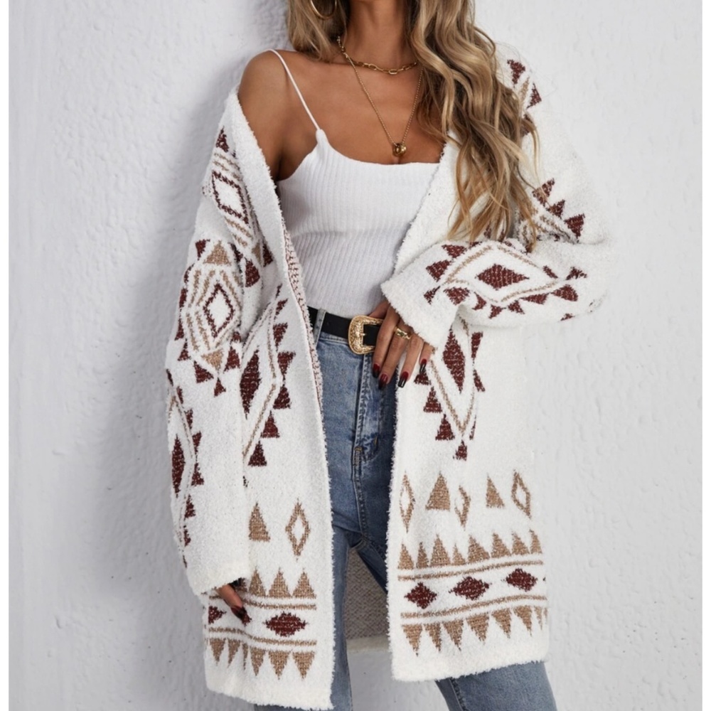 White Open Cardigan Aztec Print Long Sleeve Knee Length